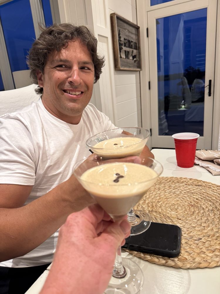 The Hanger at Milne Manor Logo