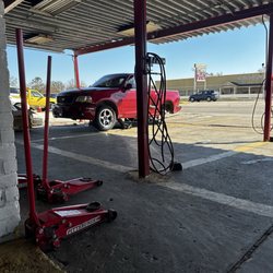 Woodforest Tire Shop - Work area where the wheels are being changed