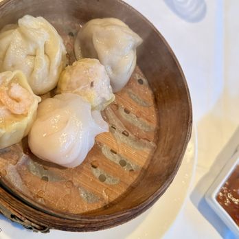 Jolly - Assorted dumplings - Pan Asian Near Me - Berlin, BE Jolly - Assorted dumplings - Pan Asian Near Me - Berlin, BE