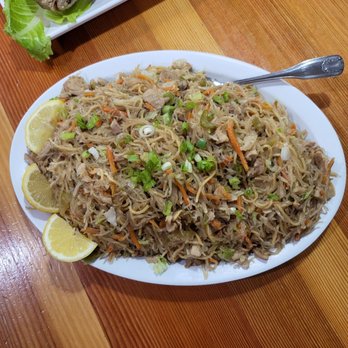 Fil Cuisine - Pancit mixed - Filipino Near Me - Kent, Washington