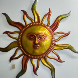 Pizzute's Plant-N-Thyme - Home/patio decor!