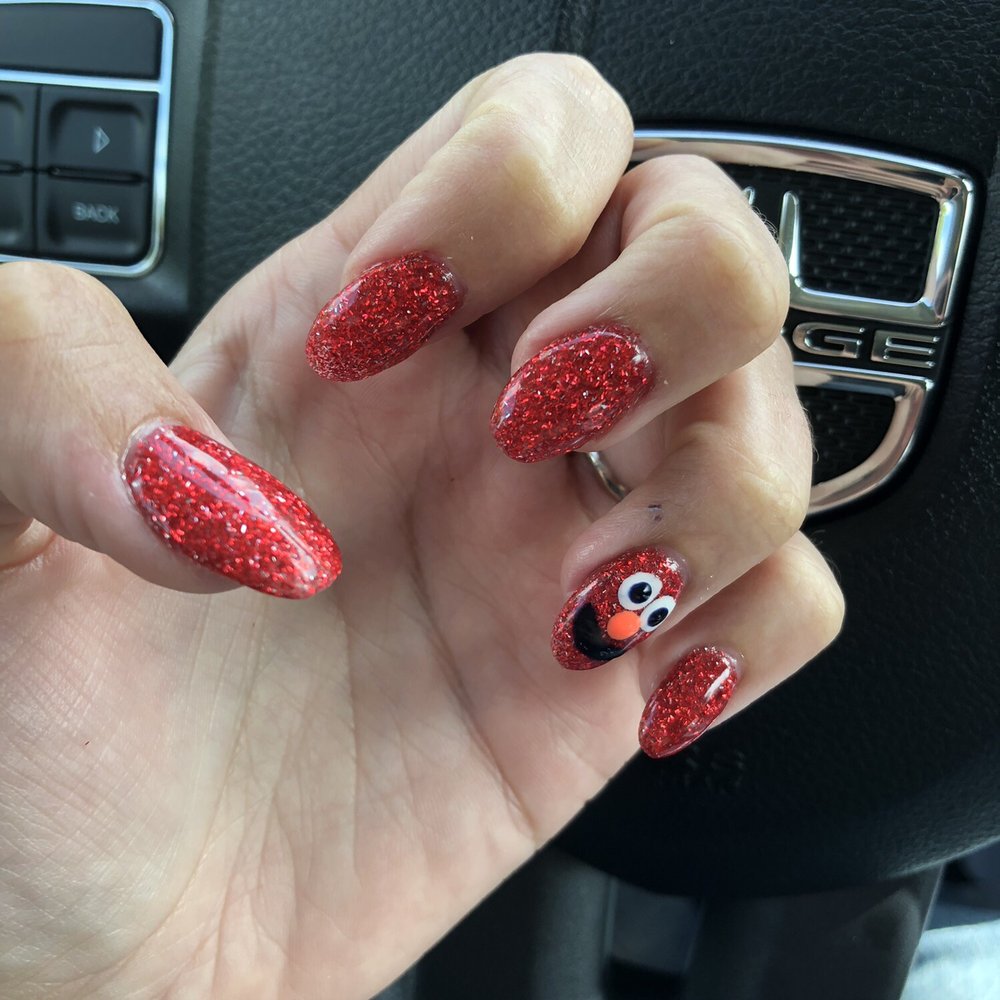 Queen Nails & Spa - Glitter Powder Dip withCharacter design and long oval shape - Nail Salons Near Me - Coconut Creek, Florida Queen Nails & Spa - Glitter Powder Dip withCharacter design and long oval shape - Nail Salons Near Me - Coconut Creek, Florida