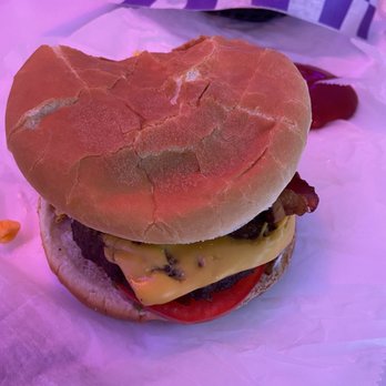 Parker's Drive-In - Double bacon cheeseburger - American Near Me - Paducah, Kentucky Parker's Drive-In - Double bacon cheeseburger - American Near Me - Paducah, Kentucky