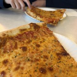 Shorty's Pizza - NY cheese