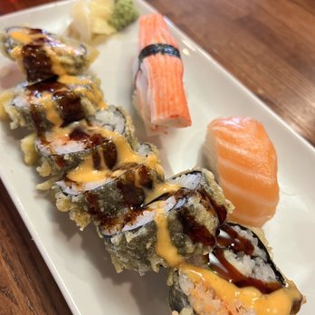 Yoshi Sushi - Willow Lawn roll (amazing), salmon and Kani sushi - Sushi Bars Near Me - Richmond, Virginia