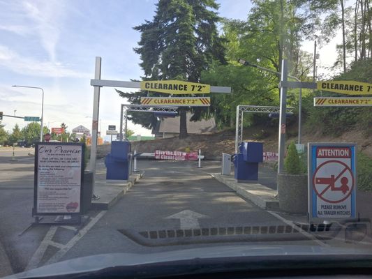 Elephant Car Wash by null