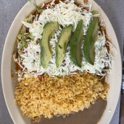 Chilaquiles rojo