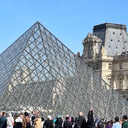 Paris Charms & Secrets