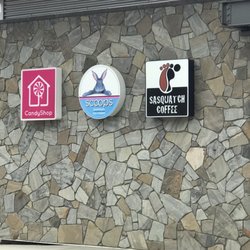 Centex Go Market - Signs
