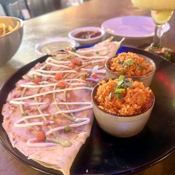 Neon Cactus - Steak quesadilla - Salad Near Me - Fairview, Texas Neon Cactus - Steak quesadilla - Salad Near Me - Fairview, Texas