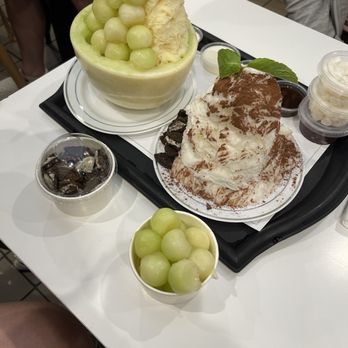 Oakobing - Dessert! - Ice Cream & Frozen Yogurt Near Me - Pasadena, California