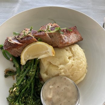 Southernmost Beach Cafe - Yellow fin tuna - Venues & Event Spaces Near Me - Key West, Florida