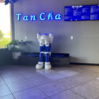 Tan Cha - Inside decor - Bubble Tea Near Me - Tempe, Arizona
