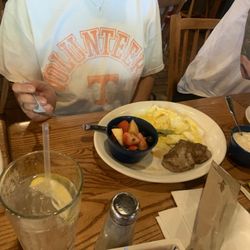 Cracker Barrel Old Country Store