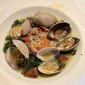 Alan Wongs Kahala - " Da Bag" Steamed Clams and Kalua Pig--this was my favorite. You'll want to dip your bread in the broth to get every last drop! - Hawaiian Near Me - Honolulu, Hawaii Alan Wongs Kahala - " Da Bag" Steamed Clams and Kalua Pig--this was my favorite. You'll want to dip your bread in the broth to get every last drop! - Hawaiian Near Me - Honolulu, Hawaii
