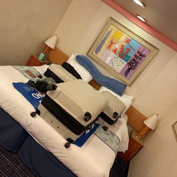 Carnival Glory - Carried our own bags to the room before 12 noon. - Travel Services Near Me - New Orleans, Louisiana Carnival Glory - Carried our own bags to the room before 12 noon. - Travel Services Near Me - New Orleans, Louisiana