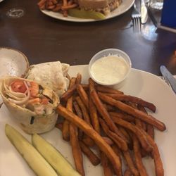 SchoolHouse Tavern - Chicken Wrap