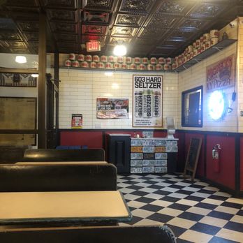 Mickey's NY Pizza - Pizza Near Me - Derry, New Hampshire