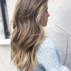 Sunkissed Bungalow - Brunette sunkissed hair