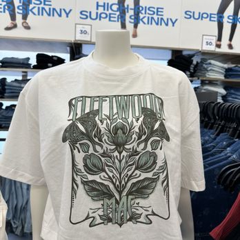 Old Navy - I'm wanna Yelp with you everywhere... - Men's Clothing Near Me - Plainfield, Indiana Old Navy - I'm wanna Yelp with you everywhere... - Men's Clothing Near Me - Plainfield, Indiana