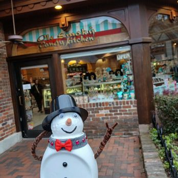 Ole Smoky Candy Kitchen - Ole Smokey Candy Kitchen - Candy Stores Near Me - Gatlinburg, Tennessee Ole Smoky Candy Kitchen - Ole Smokey Candy Kitchen - Candy Stores Near Me - Gatlinburg, Tennessee