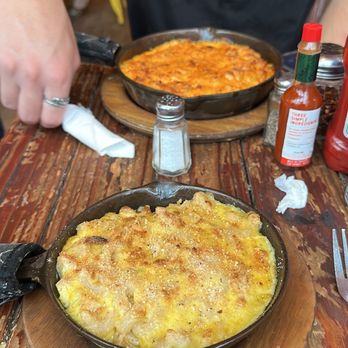 S'MAC - Gluten free, vegan baked Mac and cheese, with chicken. Buffalo baked Mac and cheese. - American Near Me - New York, New York S'MAC - Gluten free, vegan baked Mac and cheese, with chicken. Buffalo baked Mac and cheese. - American Near Me - New York, New York