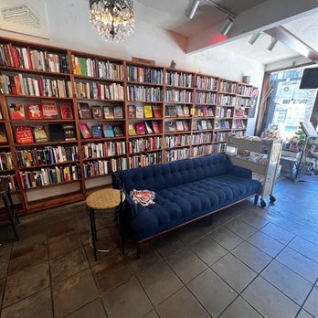 Adobe Books - entrance - Bookstores Near Me - San Francisco, California