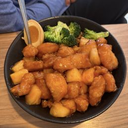 pineapple chicken with fried rice