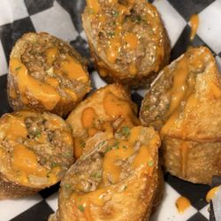 Goldie’s - Cheeseburger Eggrolls