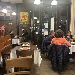 Calden del Soho - The downstairs of the restaurant