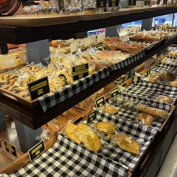 Shilla Bakery - Bakeries Near Me - Chantilly, Virginia Shilla Bakery - Bakeries Near Me - Chantilly, Virginia
