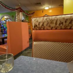 El Charrito - Retro cowboy and Indian booths make it cozy