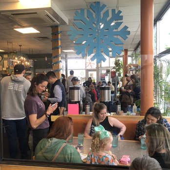 Snow City Cafe - Super busy - Breakfast & Brunch Near Me - Anchorage, Alaska