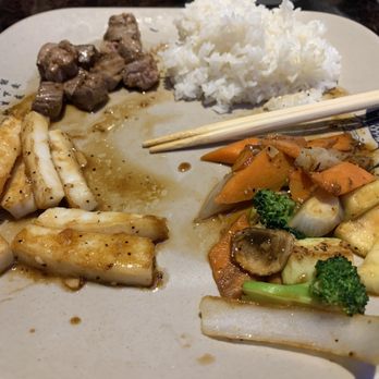 Sakura - Lunch Special ( steak and calamari) - Sushi Bars Near Me - Kapolei, Hawaii