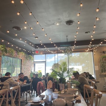 Nam 2 - Interior - Vietnamese Near Me - Markham, Ontario