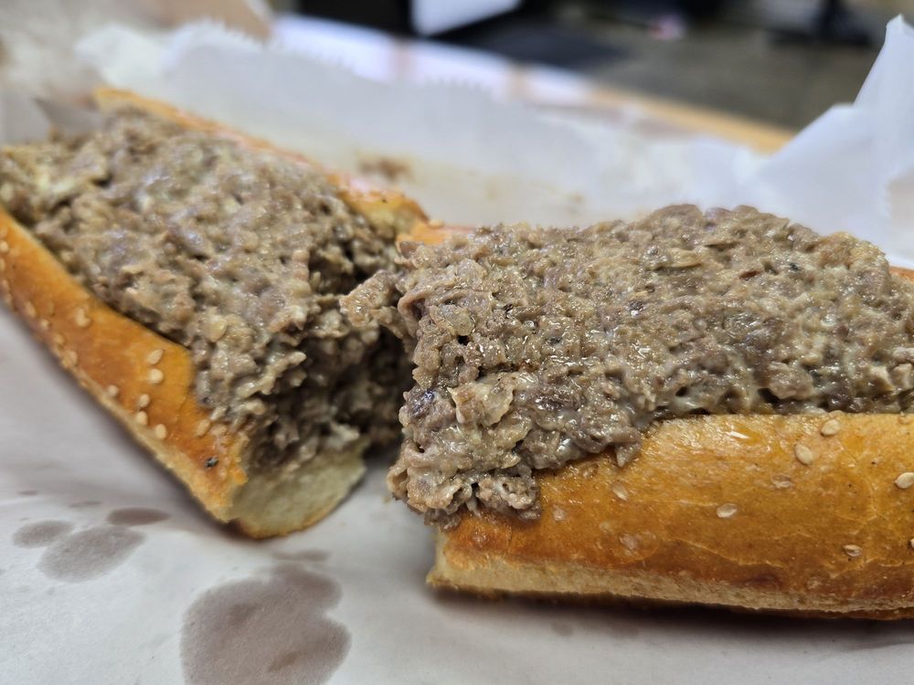 Food from Cheessteaks