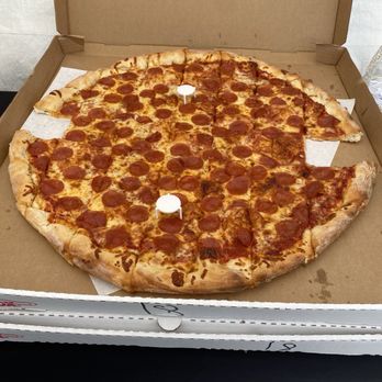 Giant 28" Pepperoni Pizza