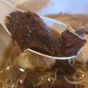 Maxi’s Noodle - Beef - Cantonese Near Me - Flushing, New York