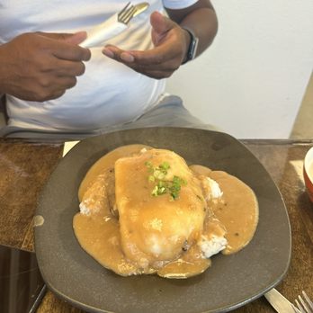 Oli's Kitchen - Loco Moco - Breakfast & Brunch Near Me - Honolulu, Hawaii Oli's Kitchen - Loco Moco - Breakfast & Brunch Near Me - Honolulu, Hawaii
