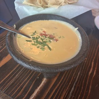 Iguana Mexican Grill - Queso Fundido - Mexican Near Me - Oklahoma City, Oklahoma