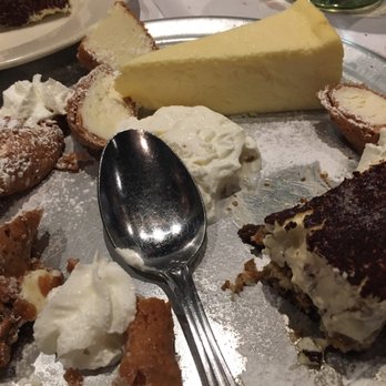 Patrizia's - Williamsburg - Pizza Near Me - Brooklyn, New York