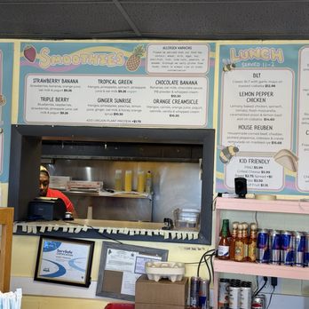 Honeycomb Cafe - Coffee & Tea Near Me - Scarborough, Maine