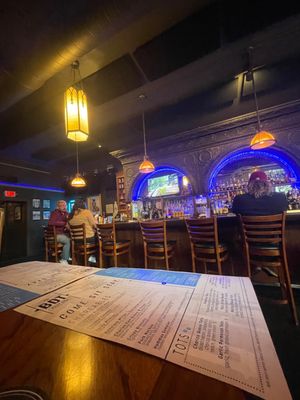 Blue Dog Tavern by null