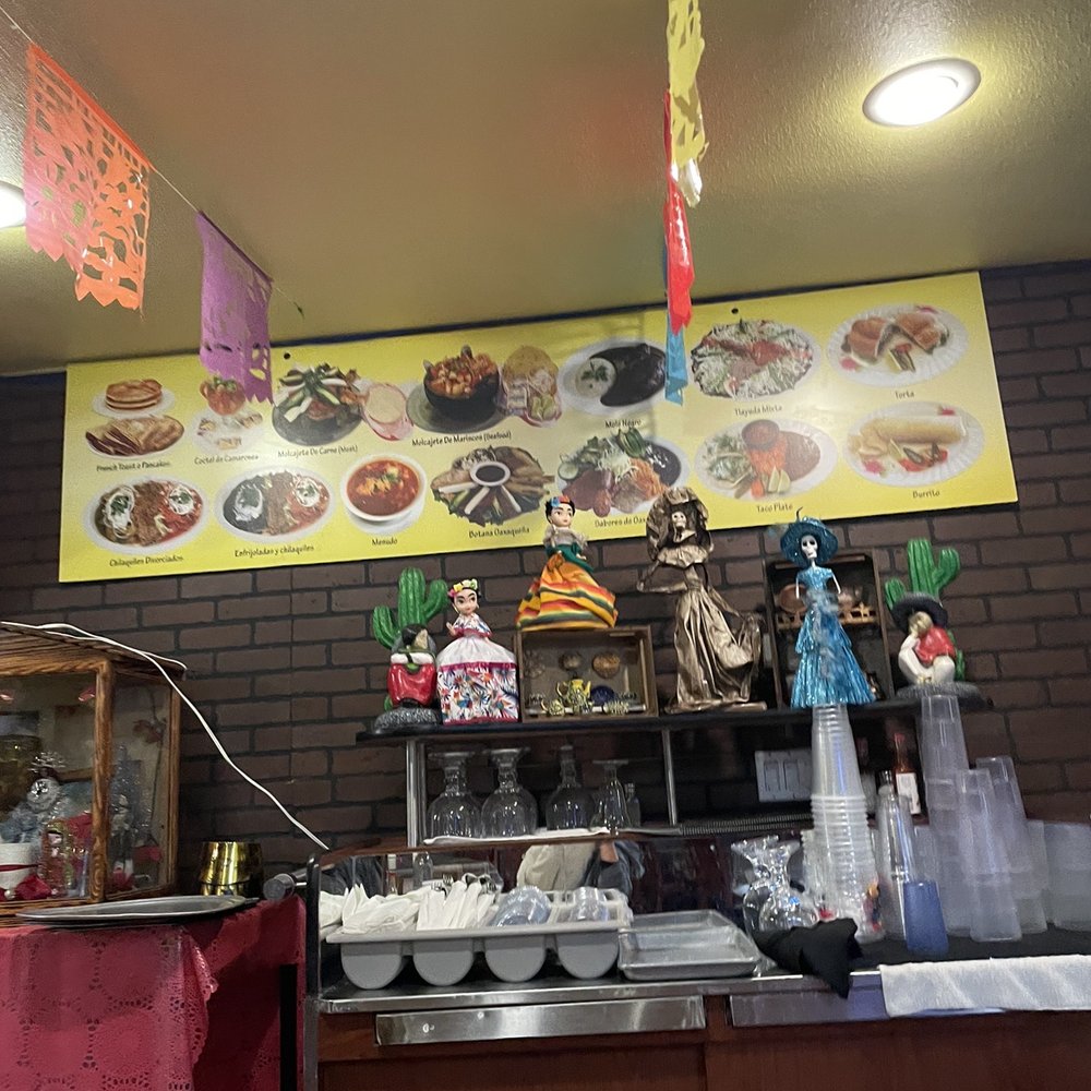 Sabores De Oaxaca - Mexican Near Me - Los Angeles, California