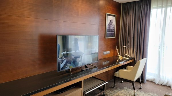 Sofitel Philippines Plaza Manila by null