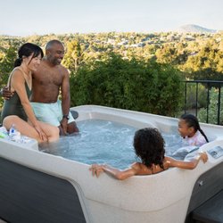 Oregon Hot Tub- Vancouver