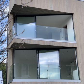 Legend Glass - Glass balcony - Glass & Mirrors Near Me - London, XGL Legend Glass - Glass balcony - Glass & Mirrors Near Me - London, XGL