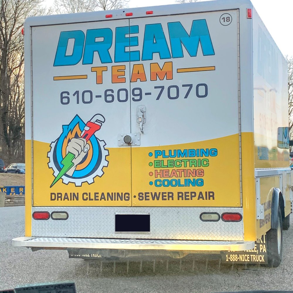 Slide of Dream Team Home Services