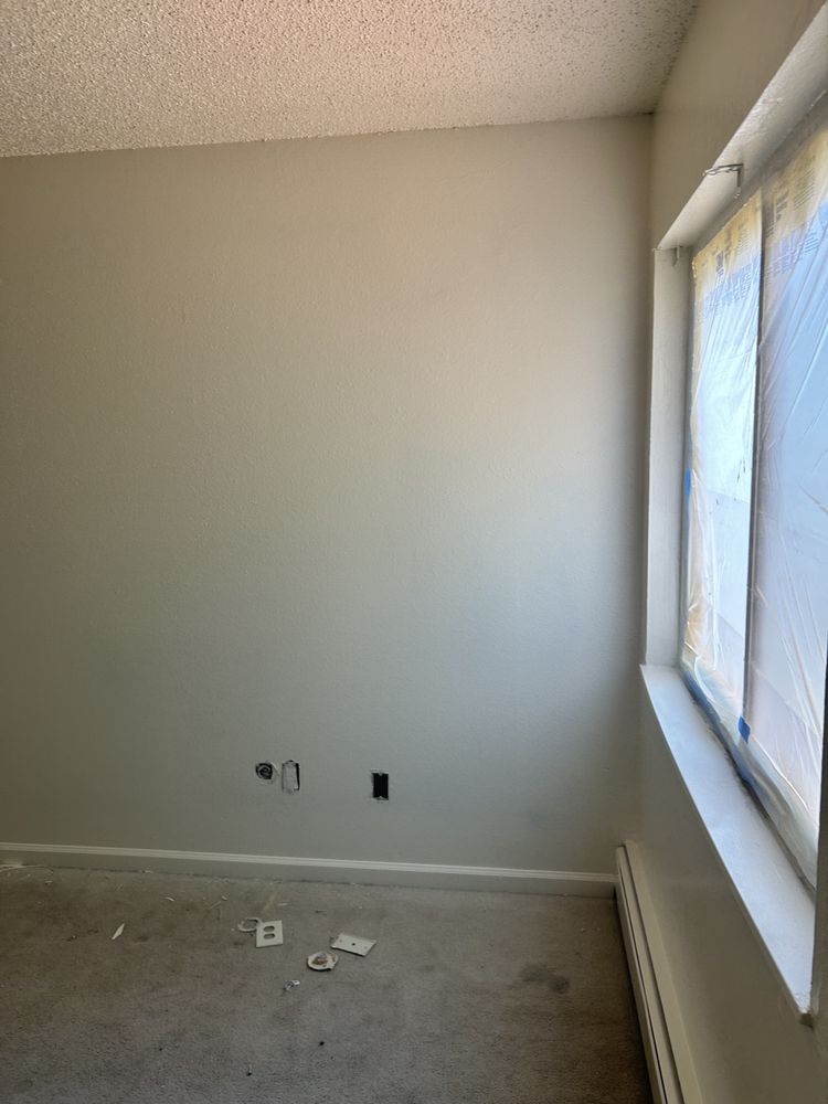 Slide of J&O Handy Services