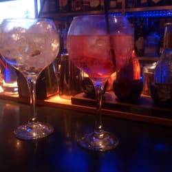 Upper Club - Gintonics varios.